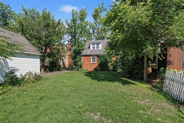 401 W Keech Avenue, Ann Arbor, MI 48103