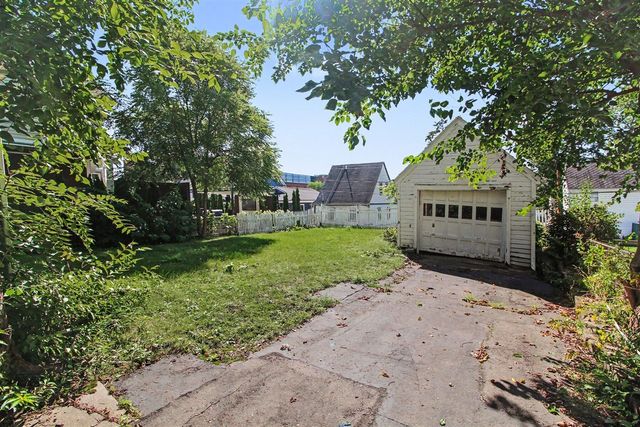 401 W Keech Avenue, Ann Arbor, MI 48103