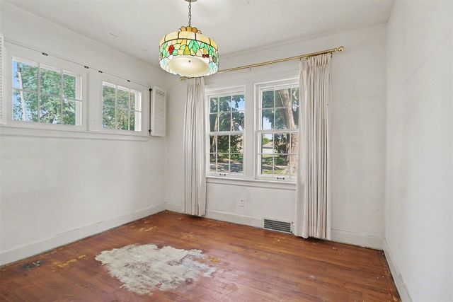401 W Keech Avenue, Ann Arbor, MI 48103