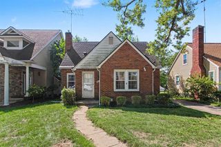 401 W Keech Avenue, Ann Arbor, MI 48103