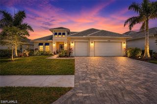 14386 Laguna Springs LN, Naples, FL 34114