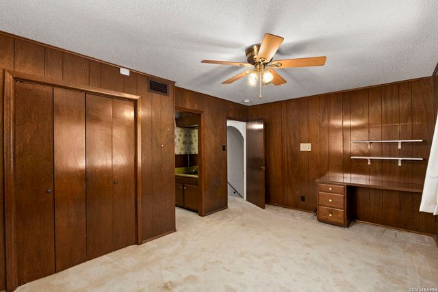 11630 Sandman, San Antonio, TX 78216