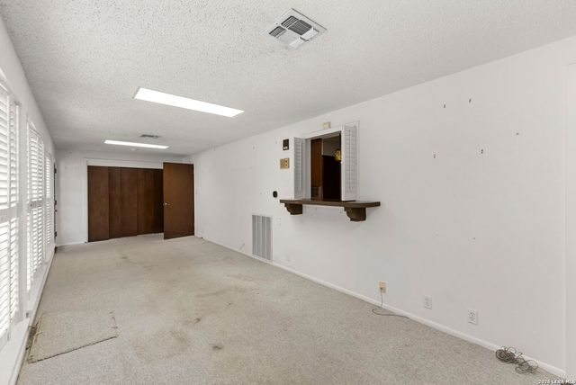 11630 Sandman, San Antonio, TX 78216