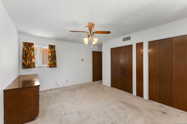 11630 Sandman, San Antonio, TX 78216