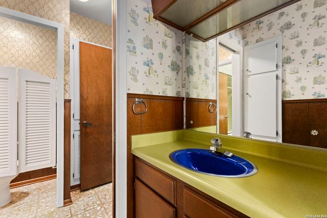 11630 Sandman, San Antonio, TX 78216