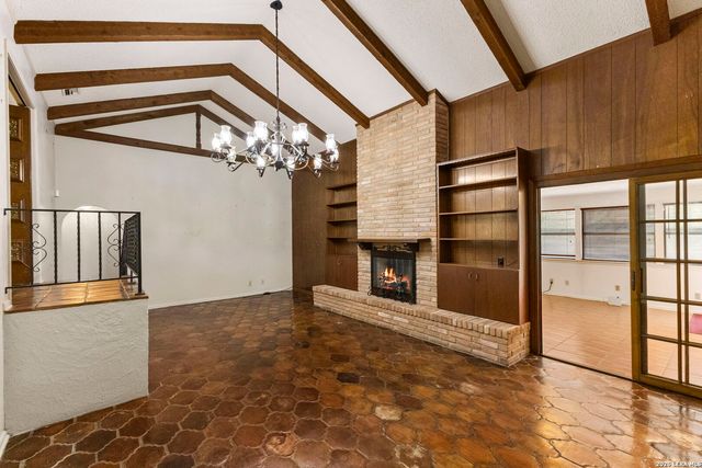 11630 Sandman, San Antonio, TX 78216