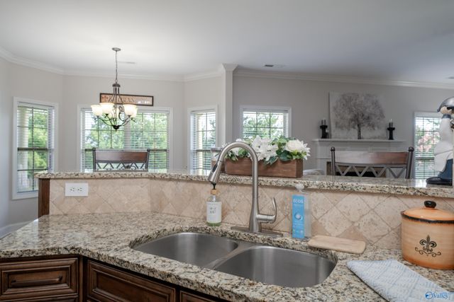 4515 Blairmont Drive SE, Owens Cross Roads, AL 35763