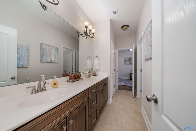 4515 Blairmont Drive SE, Owens Cross Roads, AL 35763