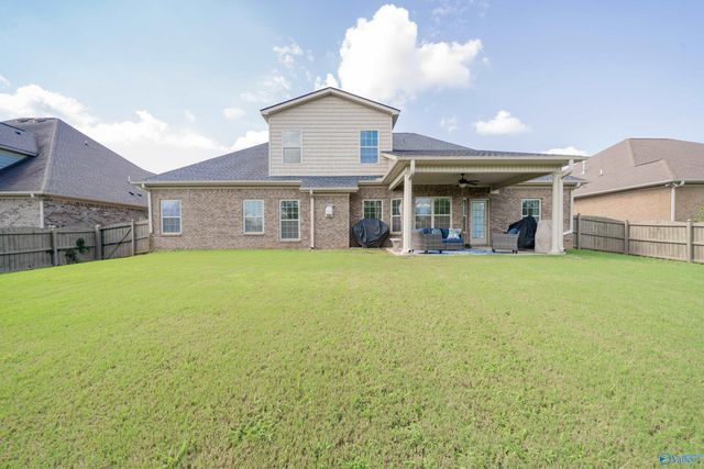 4515 Blairmont Drive SE, Owens Cross Roads, AL 35763