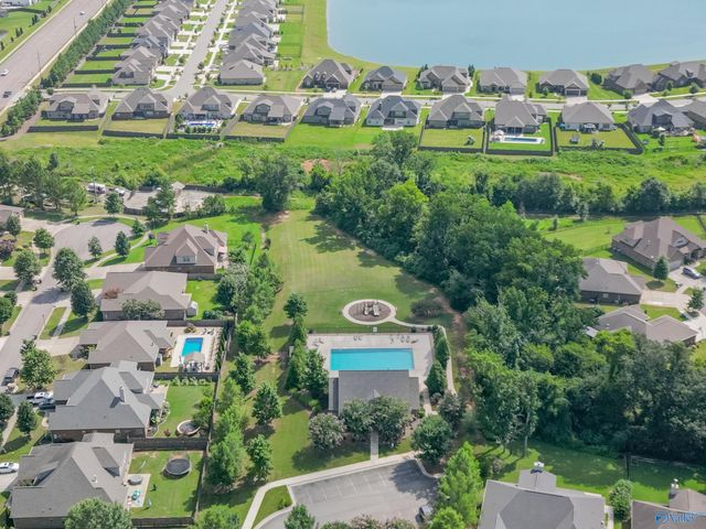 4515 Blairmont Drive SE, Owens Cross Roads, AL 35763