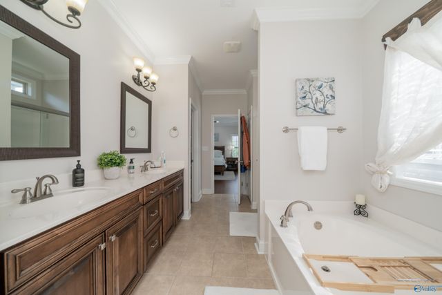 4515 Blairmont Drive SE, Owens Cross Roads, AL 35763