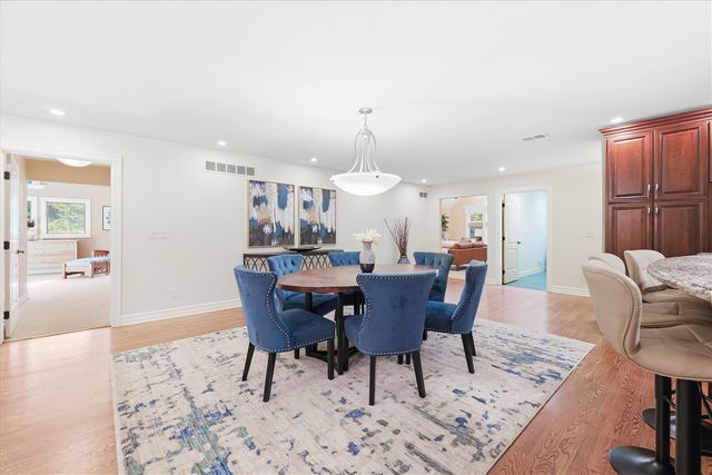 521 Rock Creek Drive, Ann Arbor, MI 48104