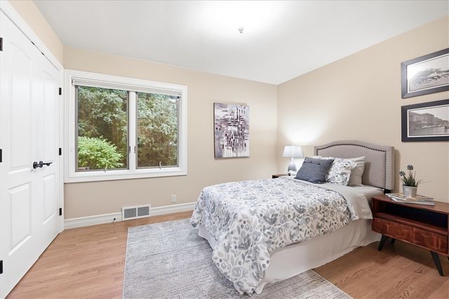 521 Rock Creek Drive, Ann Arbor, MI 48104
