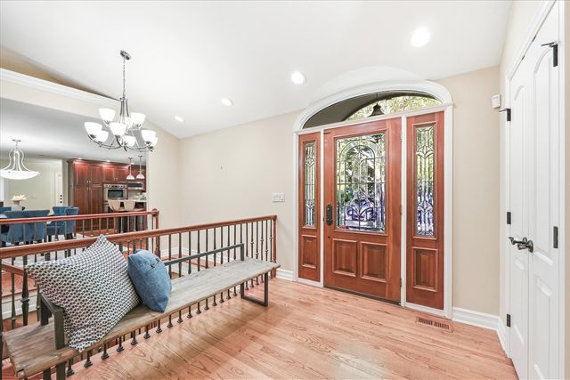 521 Rock Creek Drive, Ann Arbor, MI 48104