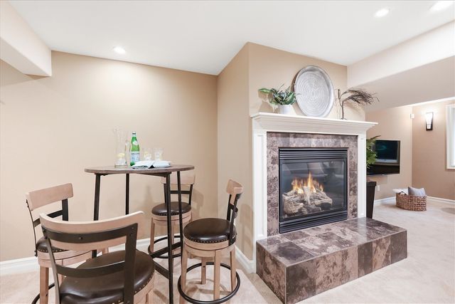 521 Rock Creek Drive, Ann Arbor, MI 48104
