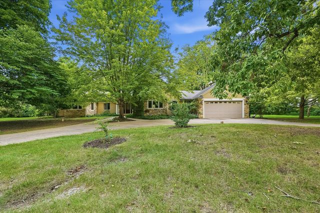 521 Rock Creek Drive, Ann Arbor, MI 48104