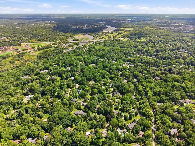 521 Rock Creek Drive, Ann Arbor, MI 48104