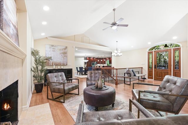 521 Rock Creek Drive, Ann Arbor, MI 48104