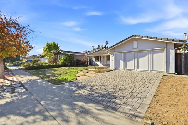 1103 Del Cambre Drive, San Jose, CA 95129