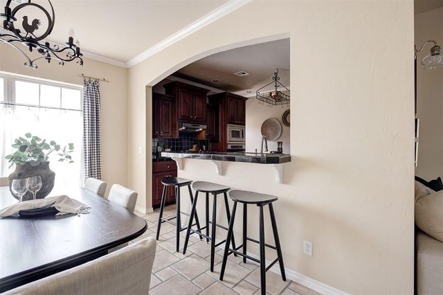 11100 N Ashford Drive, Yukon, OK 73099