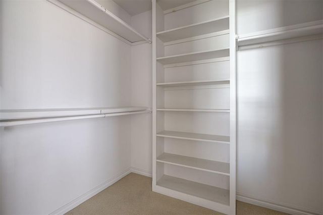 11100 N Ashford Drive, Yukon, OK 73099