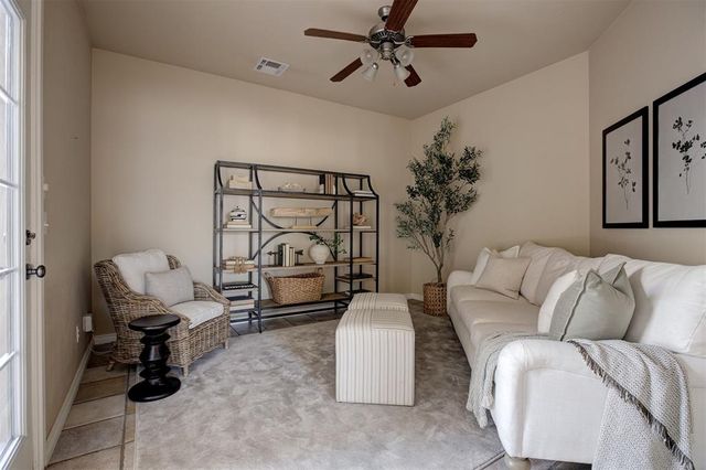 11100 N Ashford Drive, Yukon, OK 73099