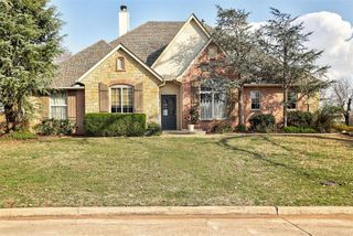 11100 N Ashford Drive, Yukon, OK 73099