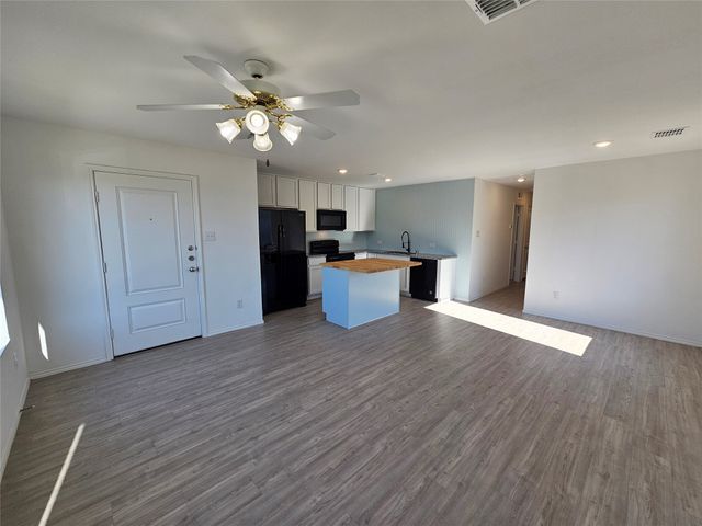 6847 Coulter Drive, Princeton, TX 75407