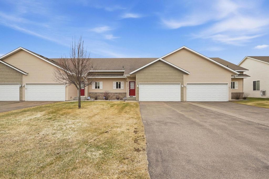 4224 Rymark Court, Shakopee, MN 55379