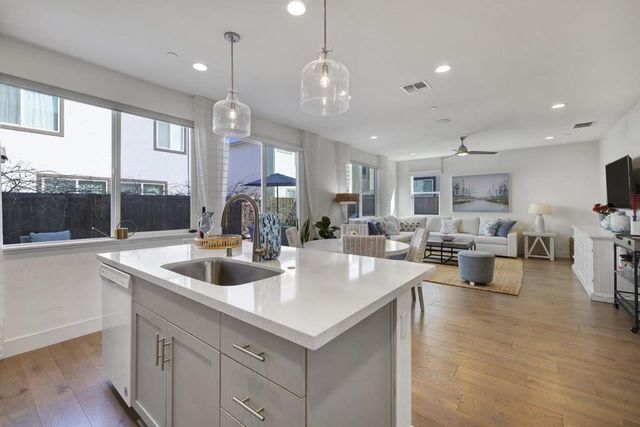 1340 Cavalier Court, Hollister, CA 95023