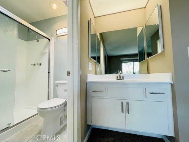 17181 ELM Street 5, Huntington Beach, CA 92647