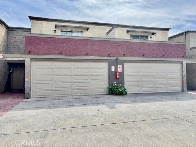 17181 ELM Street 5, Huntington Beach, CA 92647