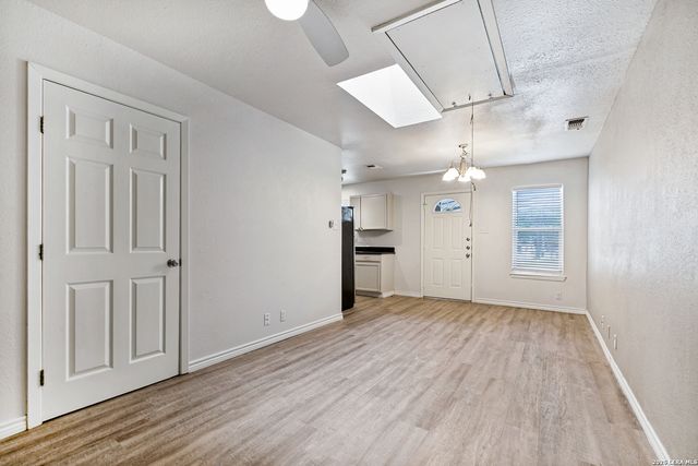 215 Eleanor Ave, San Antonio, TX 78209