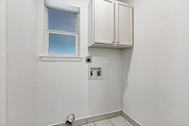 215 Eleanor Ave, San Antonio, TX 78209