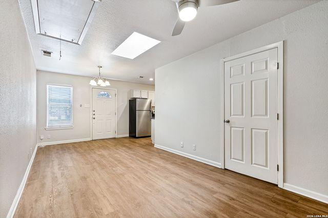 215 Eleanor Ave, San Antonio, TX 78209