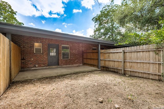 215 Eleanor Ave, San Antonio, TX 78209