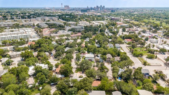 215 Eleanor Ave, San Antonio, TX 78209