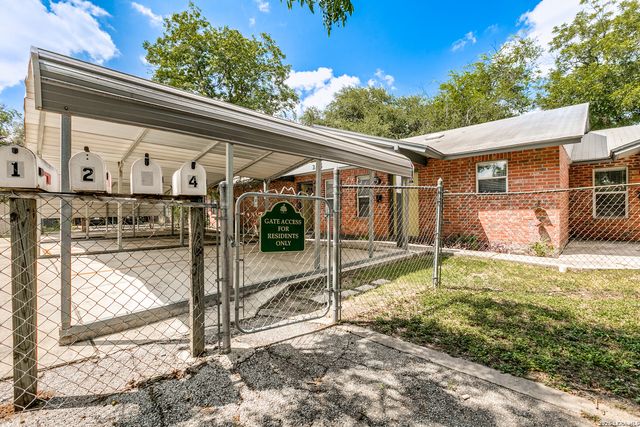215 Eleanor Ave, San Antonio, TX 78209