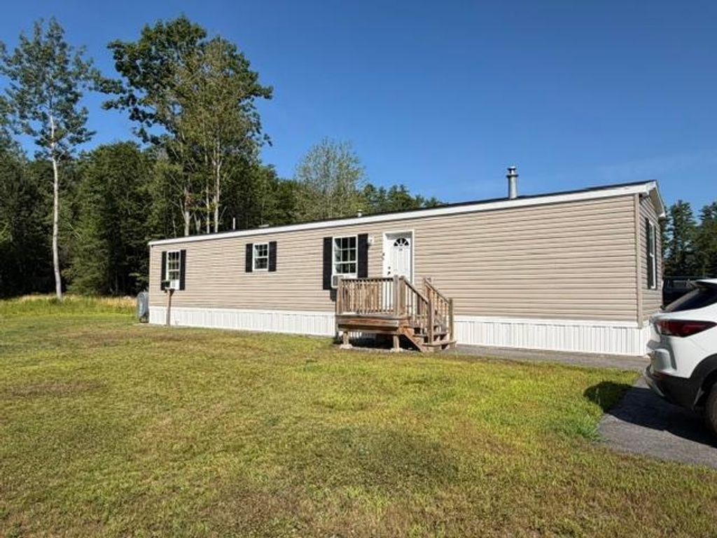 24 Rego Drive, Buxton, ME 04093 — exterior
