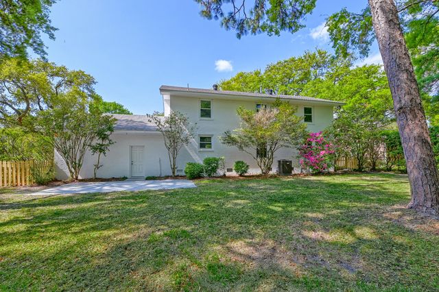 1612 Amberly Road, Charleston, SC 29407