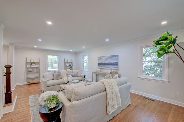 1612 Amberly Road, Charleston, SC 29407