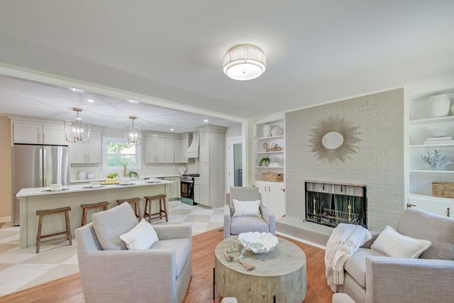 1612 Amberly Road, Charleston, SC 29407