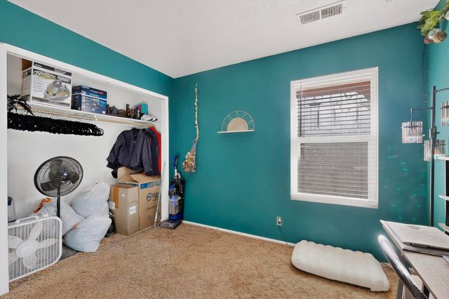 1671 Domain Loop SE, Rio Rancho, NM 87124