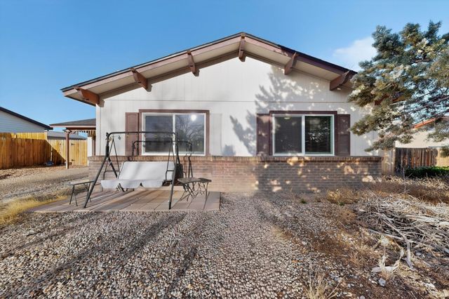 1671 Domain Loop SE, Rio Rancho, NM 87124