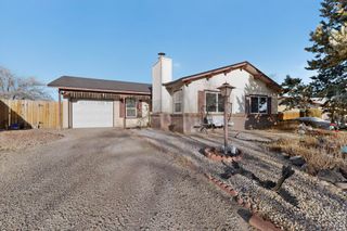 1671 Domain Loop SE, Rio Rancho, NM 87124