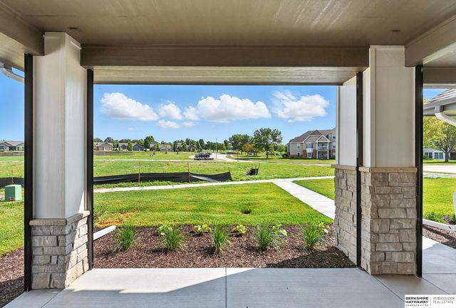 17507 Marinda Plaza, Omaha, NE 68130
