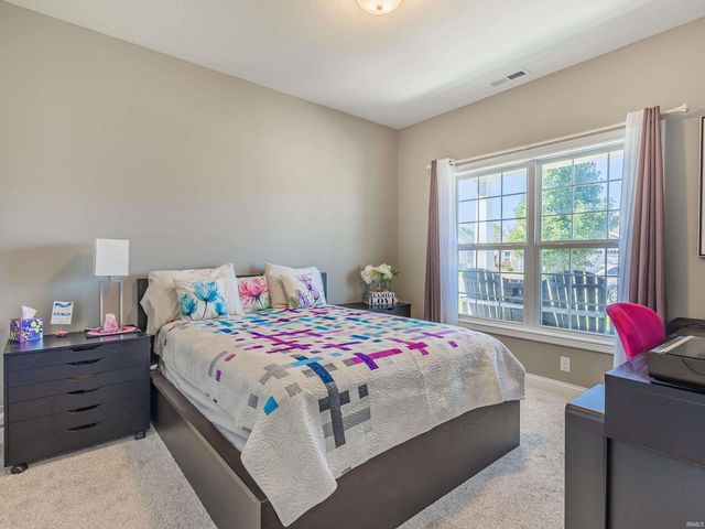 15498 Verano Place, Fort Wayne, IN 46845