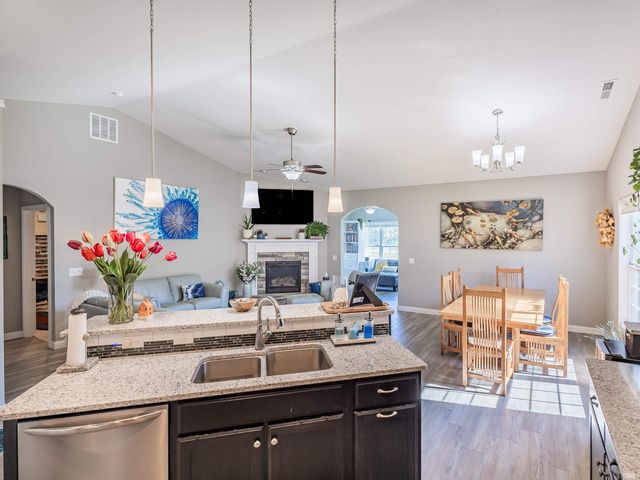 15498 Verano Place, Fort Wayne, IN 46845