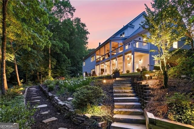 4680 Gilhams Road NE, Roswell, GA 30075