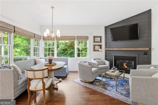 4680 Gilhams Road NE, Roswell, GA 30075